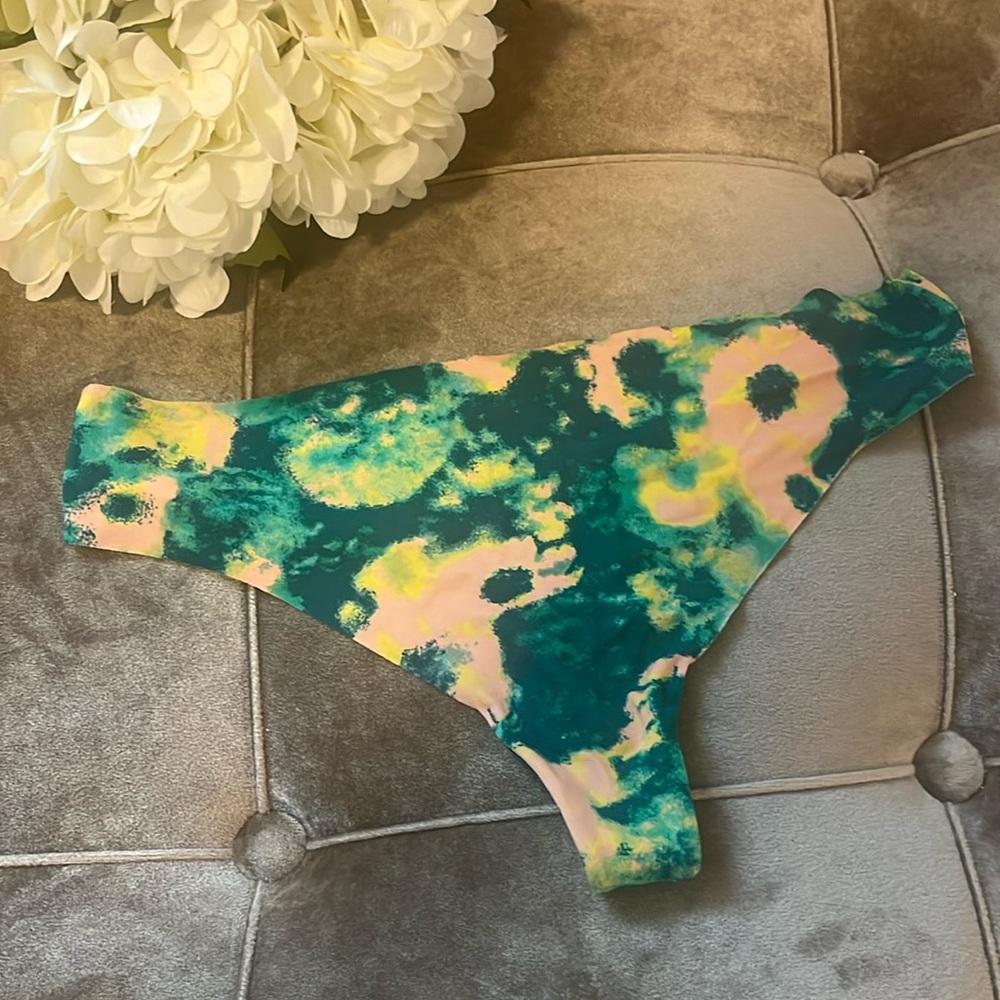 Women’s Floral Print Laser Cut Panties Underwear